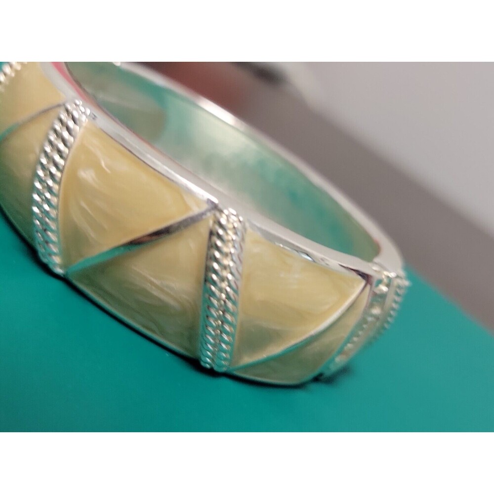 Vintage Tan Enamel Triangular Pattern Silver Tone… - image 3